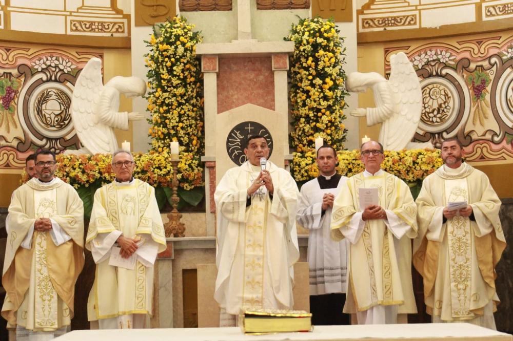 IMAGENS Missa Solene De Encerramento Da Festa De Nossa Senhora Da Guia