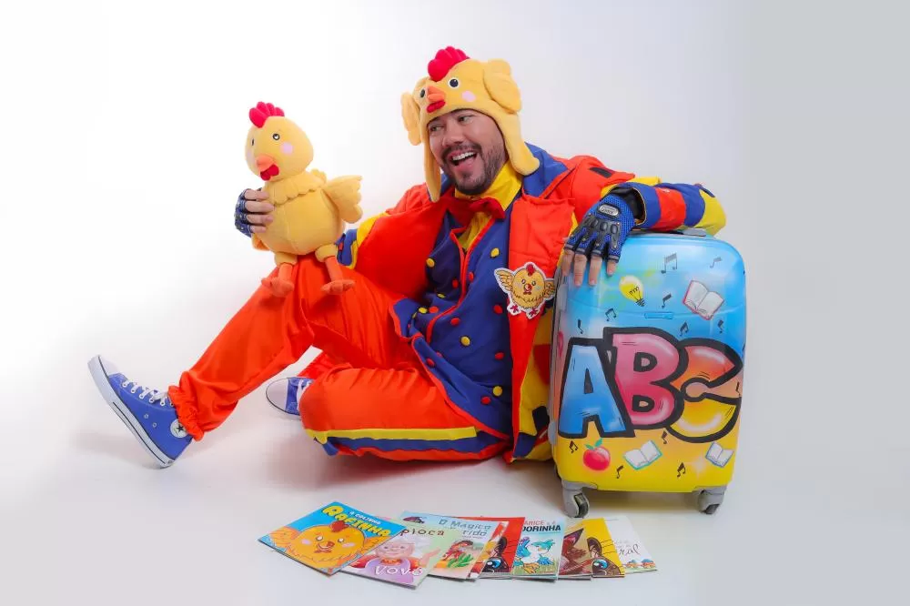 Escritor e ilustrador Junior Misaki - Foto: Assessoria