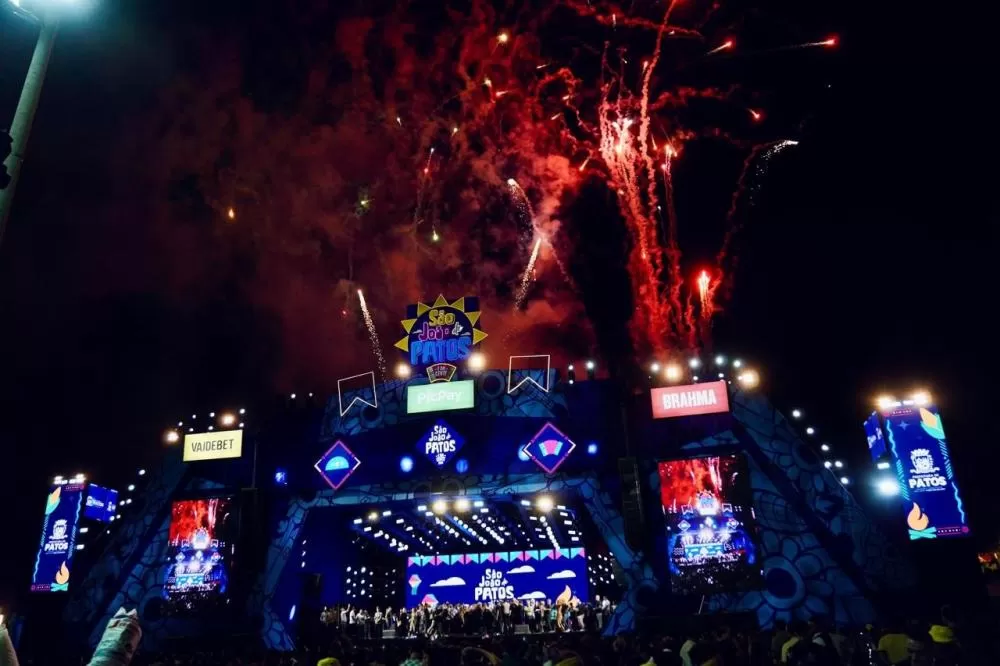 Prefeitura de Patos moderniza processo e abre recadastramento online para comerciantes do São João 2026