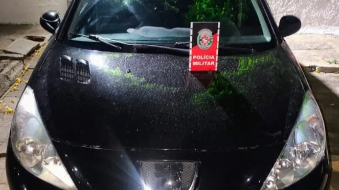Carro recuperado pela PM - Foto: Ascom 3º BPM