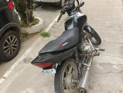 Moto apreendida - Foto: Ascom 3º BPM