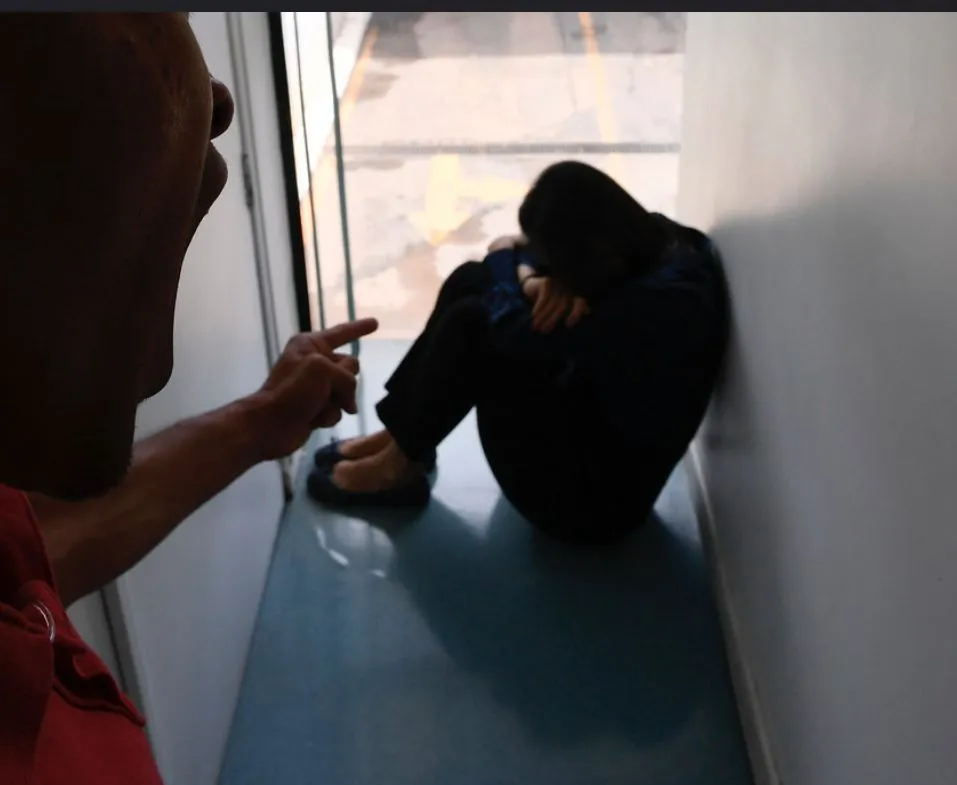 Homem é preso em Princesa Isabel por agredir companheira após ela recusar relacionamento aberto