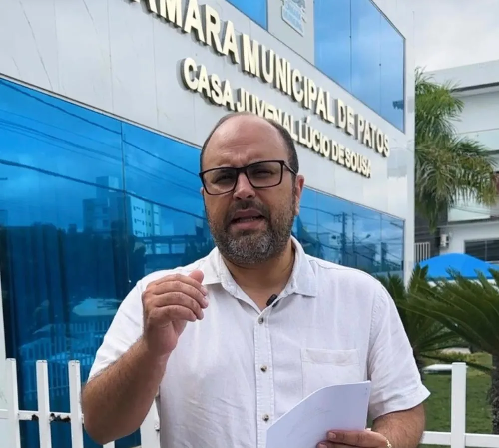 Vereador Héber Tiburtino propõe proibir parcerias da Prefeitura de Patos com empresas de apostas
