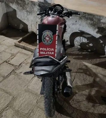 Motocicleta recuperada - Foto: Ascom 3º BPM