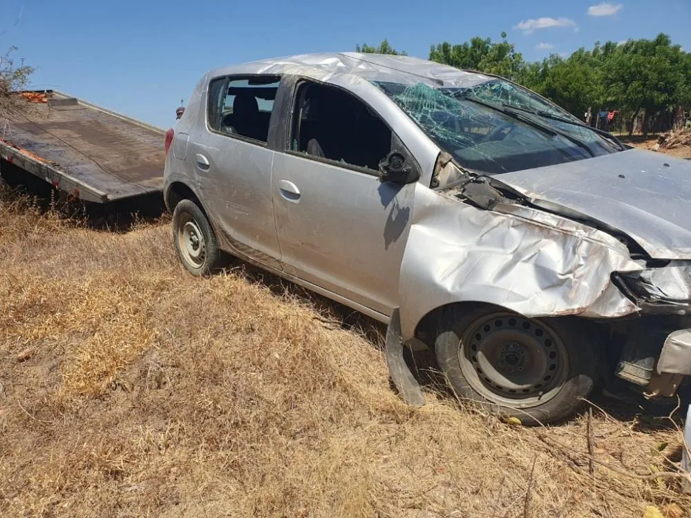 Acidente na BR-361 deixa três feridos em Santa Terezinha - Foto: 3ª Delegacia da PRF em Patos