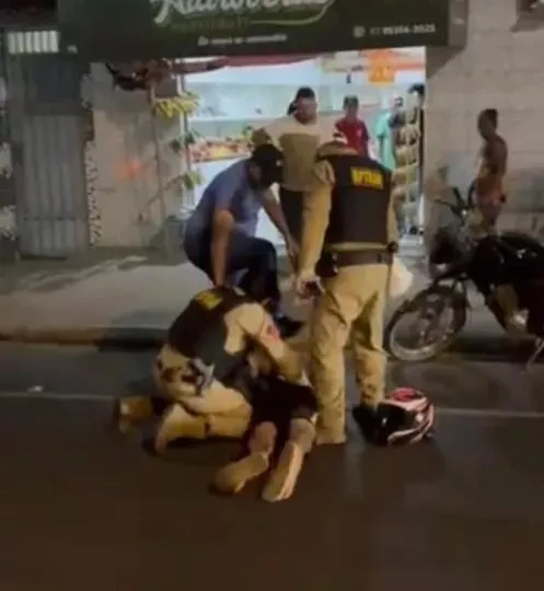 Ocorrência de trânsito com direção perigosa e descato policial em Patos - Foto: Reprodução/Redes sociais