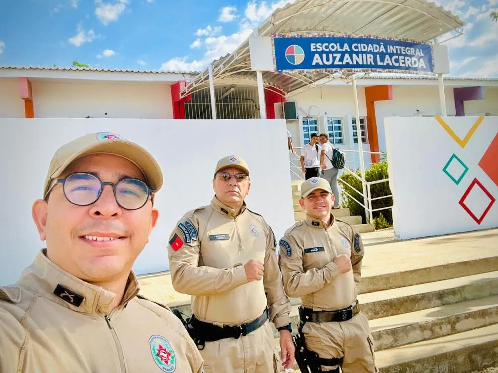 Polícia Militar em ações educativas em escolas de Patos - Reprodução/Ascom 3º BPM
