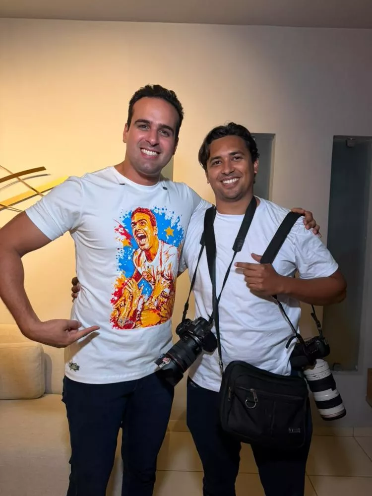 Governador Lucas e o fotógrafo Aloísio Abrantes - Foto: Reprodução/Assessoria