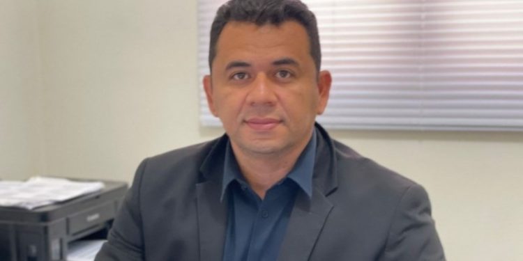 Procurador Alexsandro Lacerda