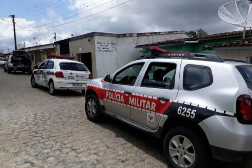 O suspeito foi levado para delegacia onde ficar à disposição da justiça. (Foto: Reprodução)