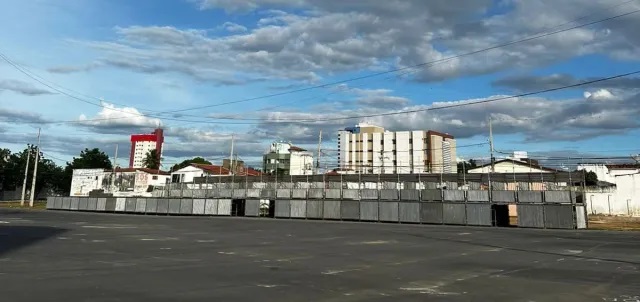 Preparativos Terreiro do Forró