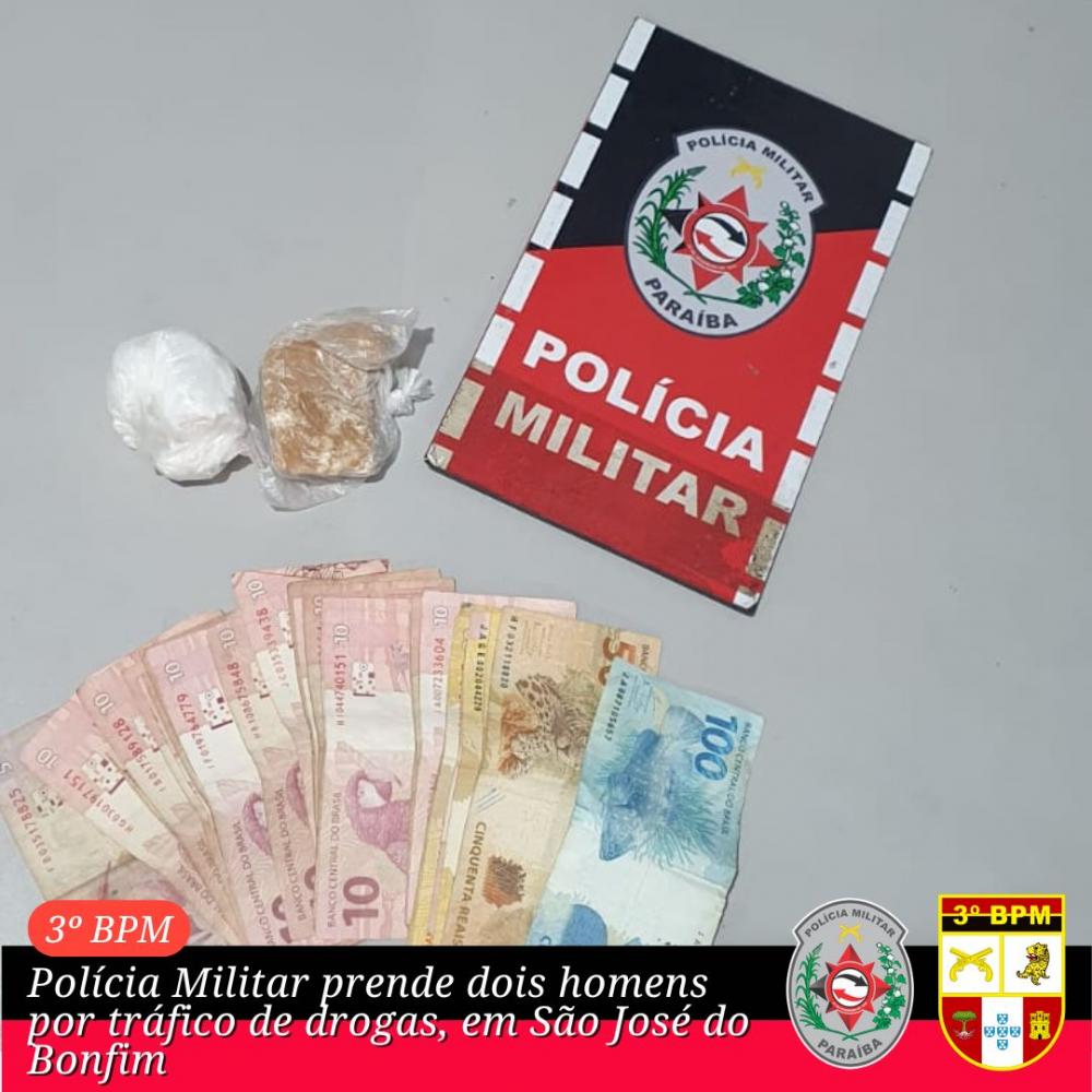 Droga e dinheiro apreendidos - Foto: Ascom 3º BPM