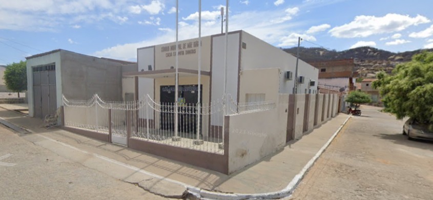 Câmara Municipal de Mãe D'Água (Foto: Reprodução/Google Street View)