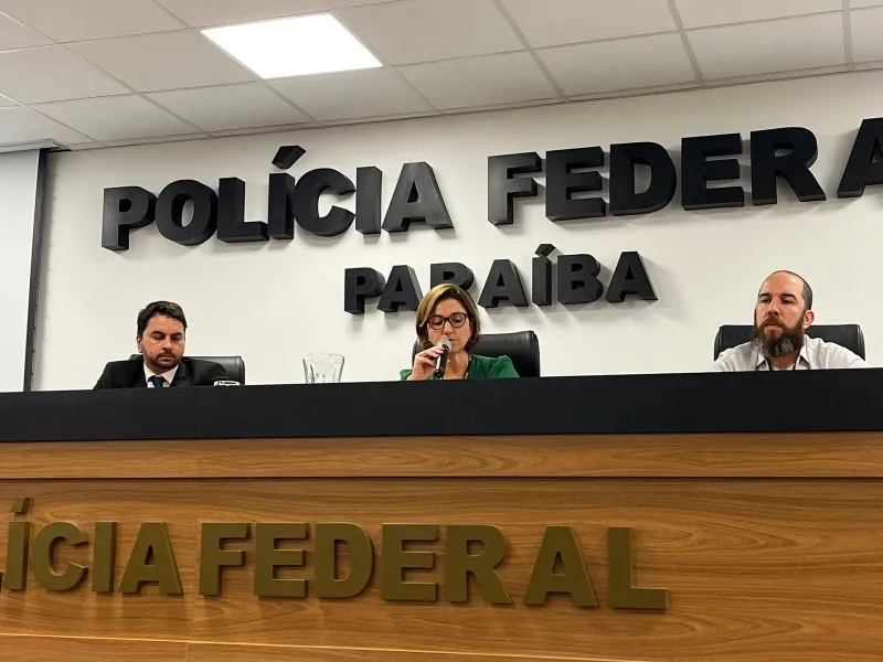 Coletiva da Polícia Federal em João Pessoa — Foto: Wallison Bezerra/Rede Mais