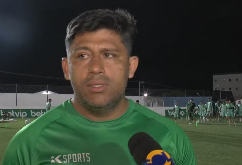 Michel Lima, técnico do Nacional de Patos — Foto: Reprodução/TV Sol