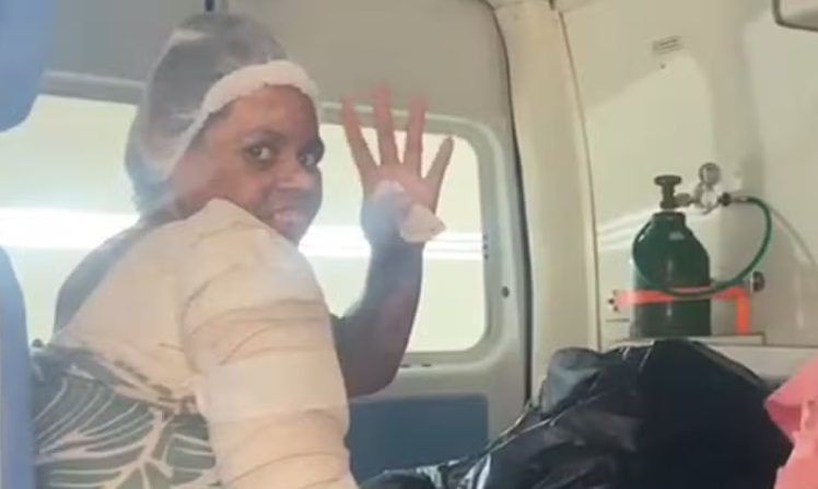 Chaiany teve alta após seis meses internada em recuperação da queimadura — Foto: Reprodução/g1