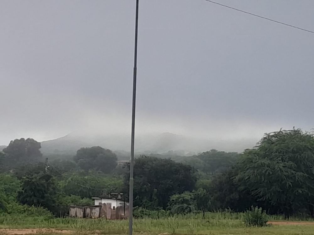 Foto: Júnior Agente de Saúde de Quixaba, nesta manhã de segunda-feira, 1º de abril.