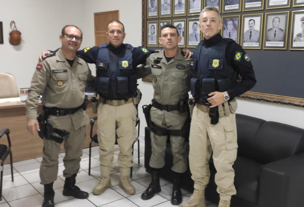 Cap Onassis, PRF Hiroi, Tc Esaú e PRF F. Gomes