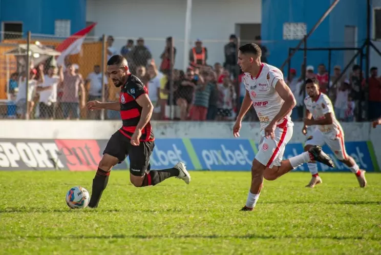 Foto: Estefinho Francelino / Campinense