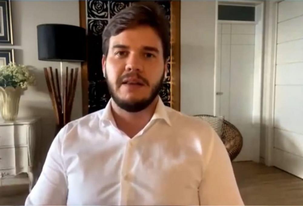 Prefeito Bruno Cunha Lima