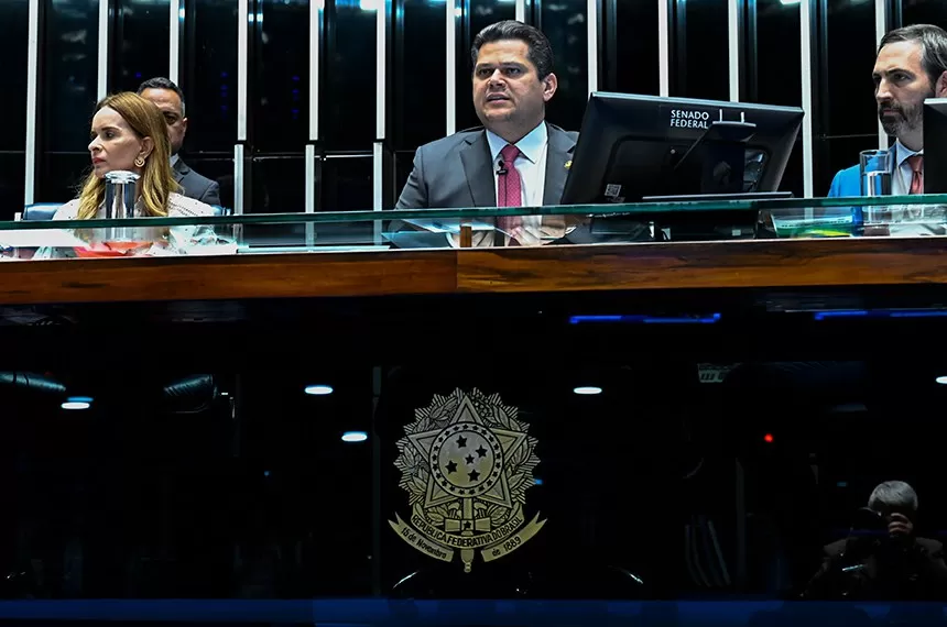 A sessão foi conduzida pelo presidente do Senado, Davi Alcolumbre - Foto: Waldemir Barreto/Agência Senado
