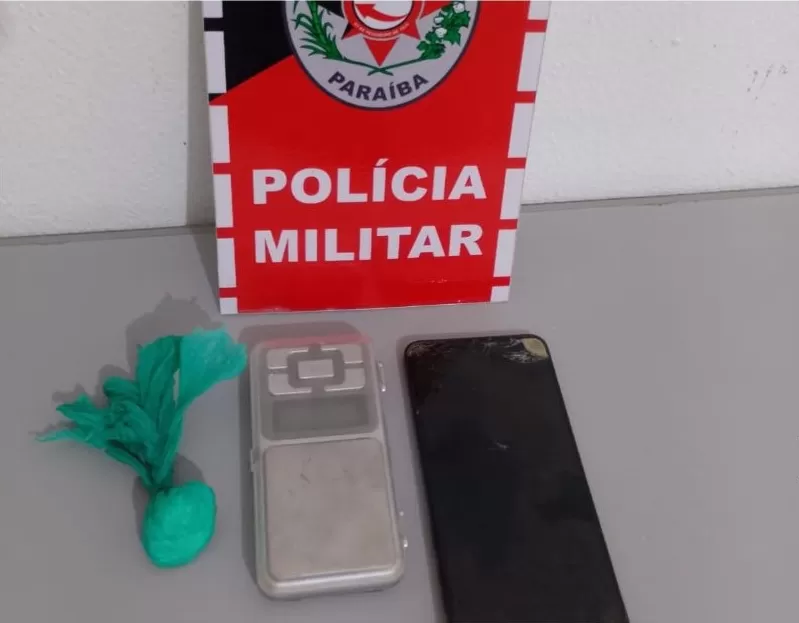 Material apreendido - Foto: Ascom 3º BP/DivulgaçãoM/Divulgação