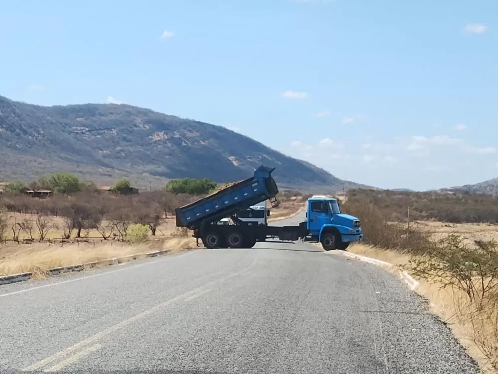 Foto: DER residência Patos/Divulgação