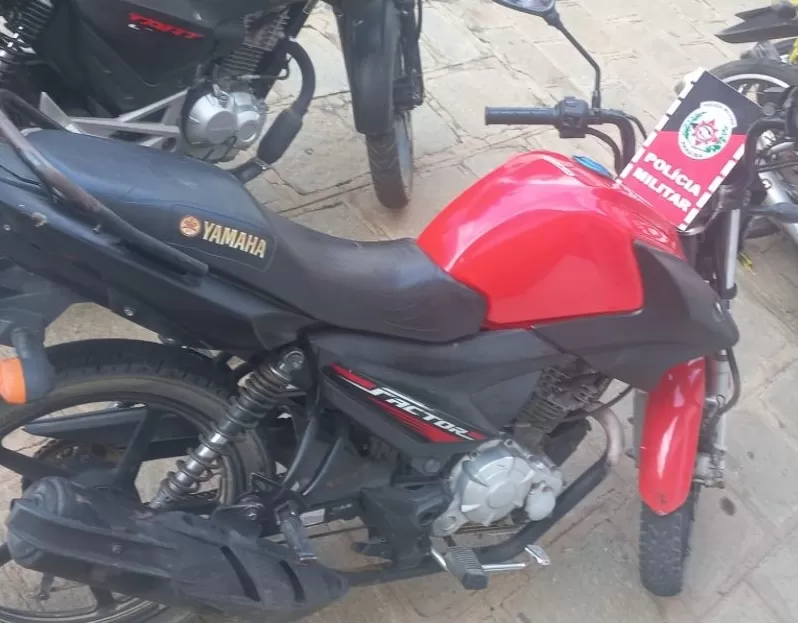 Motocicleta recuperada - Foto: Ascom 3º BPM